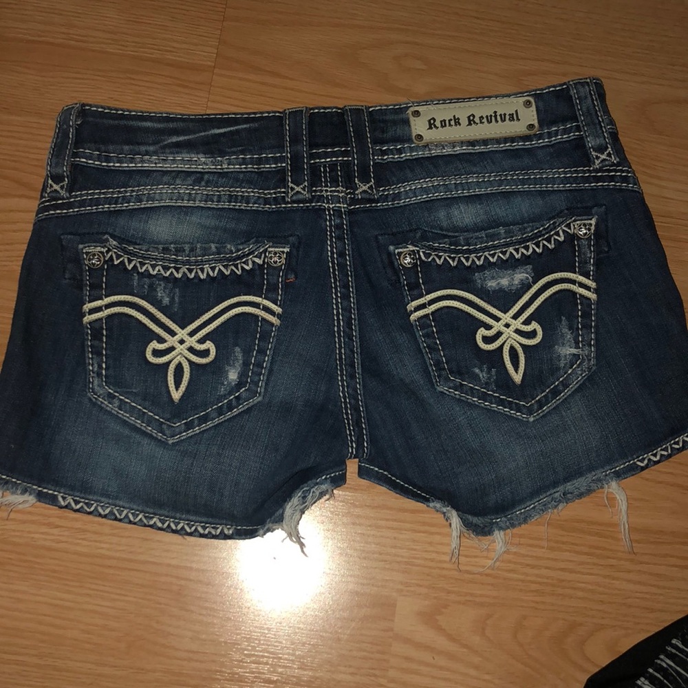 Rock Revival shorts